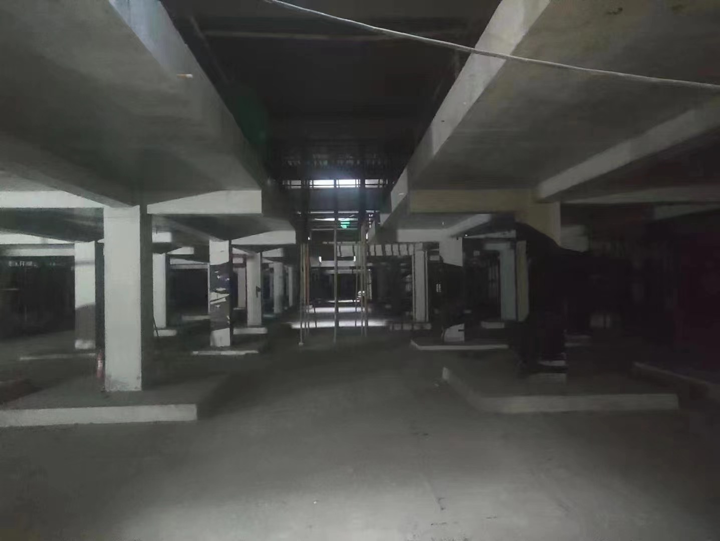 西宁山东又一个上海博普LOFT车库拔地而起